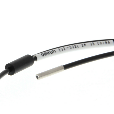 Omron fiber optic sensor, reflected from the object, 3mm diameter head, coaxial type, standard R25 fiber, 2m cable 4548583413931